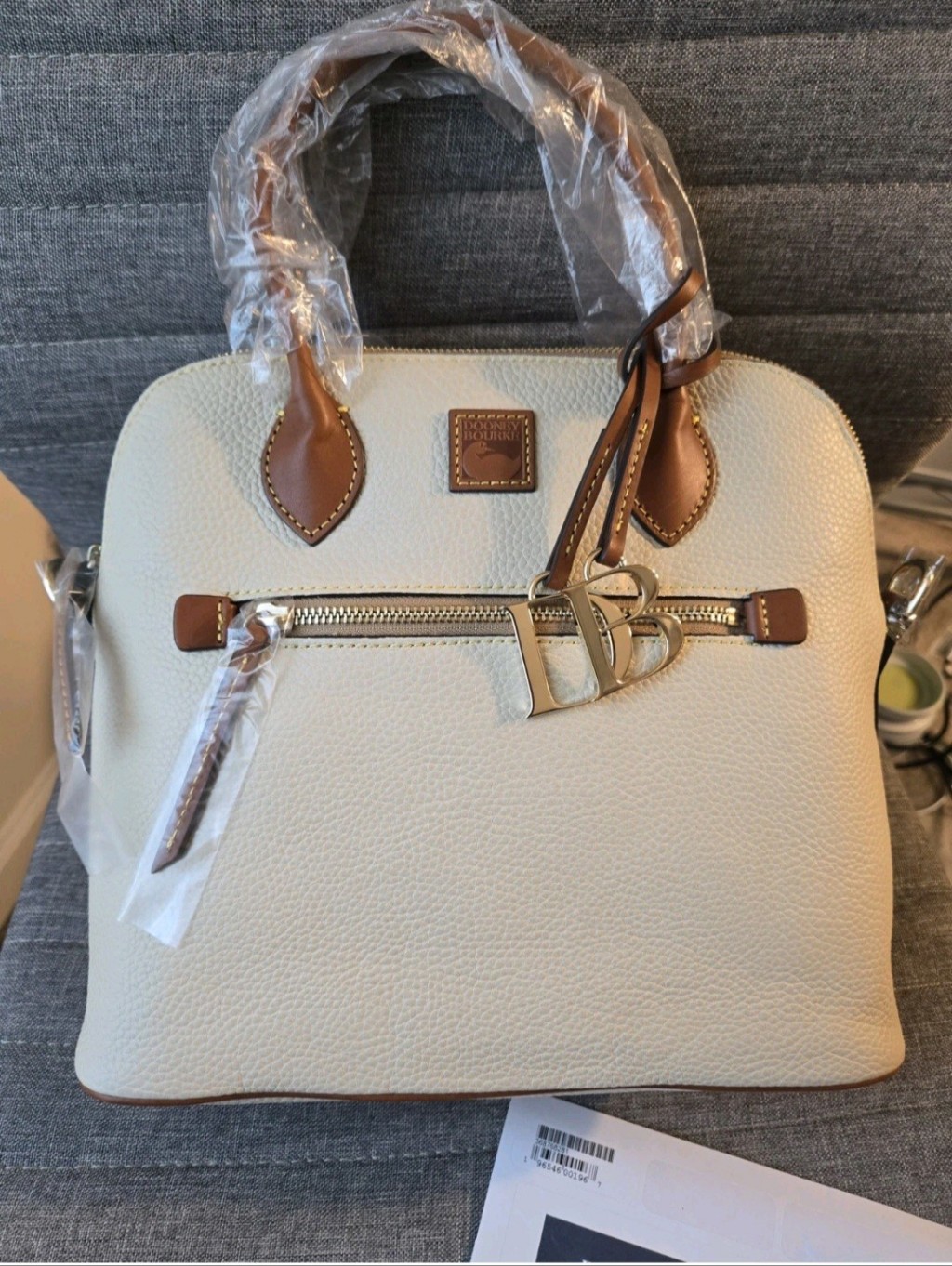 Nwt Dooney And Bourke Bone Pebble Leather Satchel Handbag